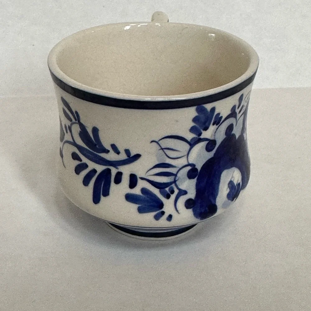 Rare Vintage Teacup Delft Blue Hand Painted  165 Blue and White
